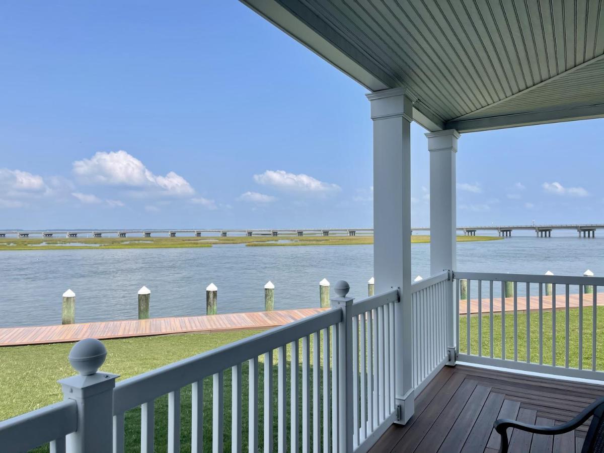 Comfort Suites Chincoteague Island Bayfront Resort Exterior photo